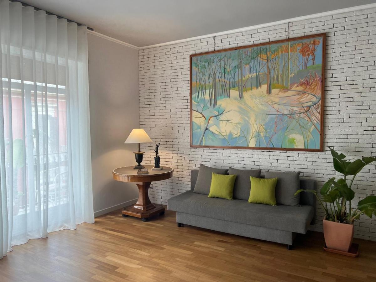 バーリLuxuryflat 42アパートメント エクステリア 写真